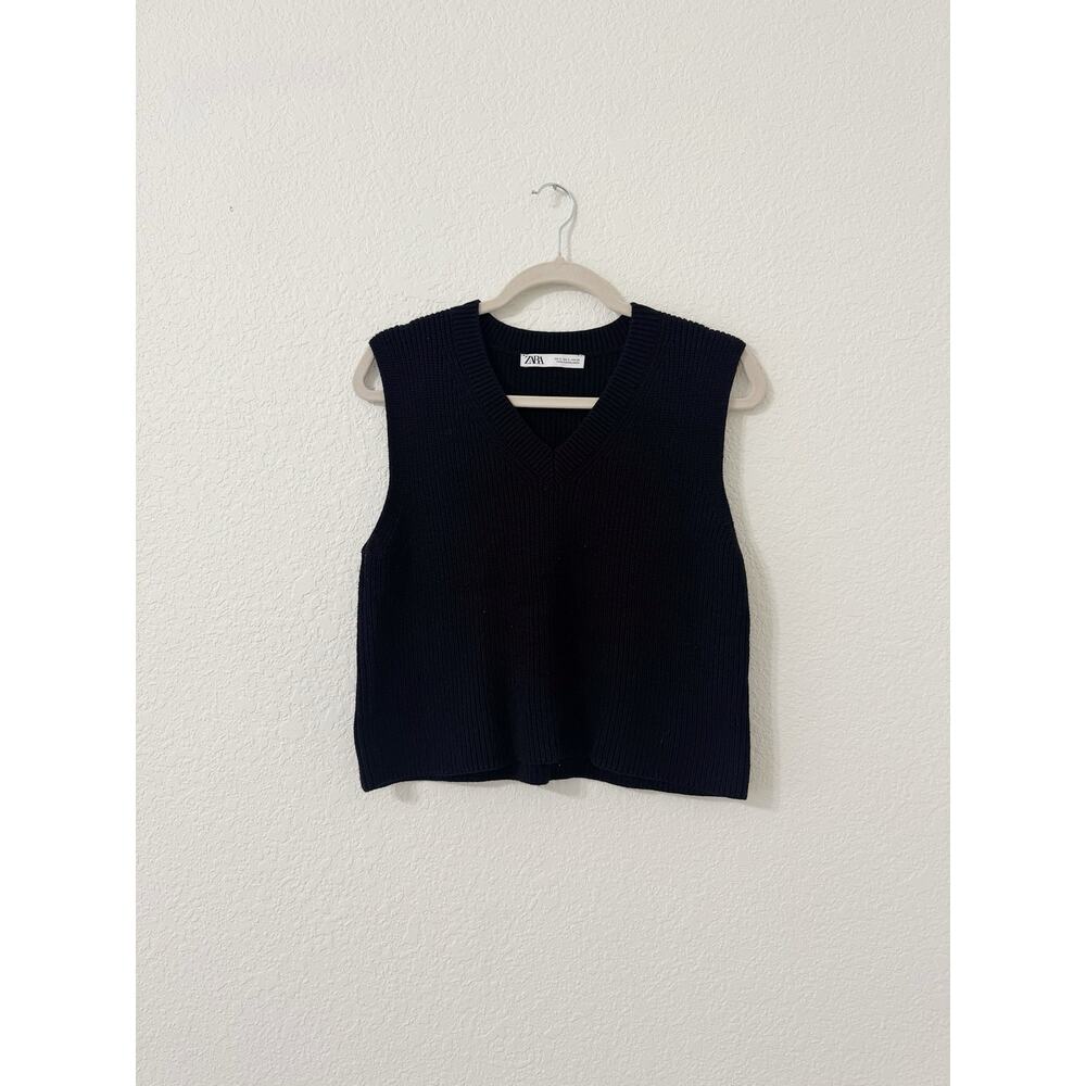 Zara Black Ribbed Knit Sweater Vest V-Neck Sleeveless Size Small